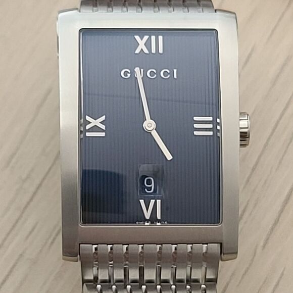 Gucci Accessories - Gucci Men's Silver Timepieces 3 ATM 8600M Stainless Steel Water Resistant Watch